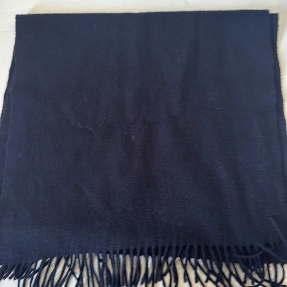 Vintage iceberg scarf